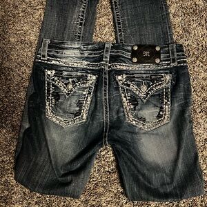 Miss Me Straight Leg Jeans in Dark Blue Embellished Pockets size 28 Easy Skinny